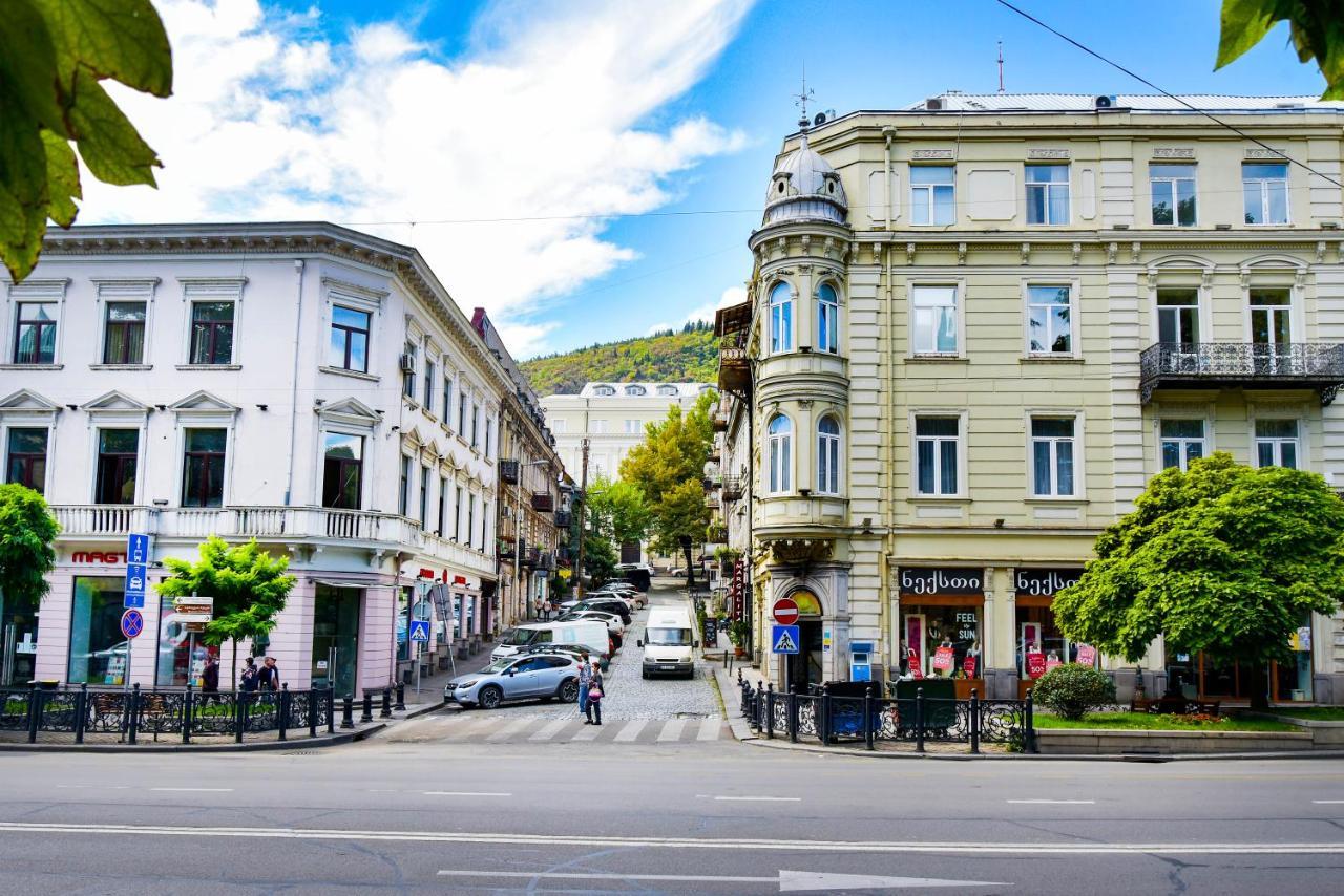 Hb Apartments Laghidze Тбилиси Экстерьер фото
